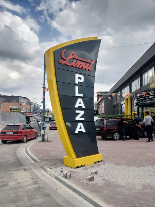 Totem Tabela — Graf Reklam Ankara gerçek uygulama örneği
